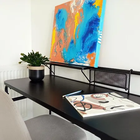 Paisible Avec Vue Sur Les Coteaux Appartamento